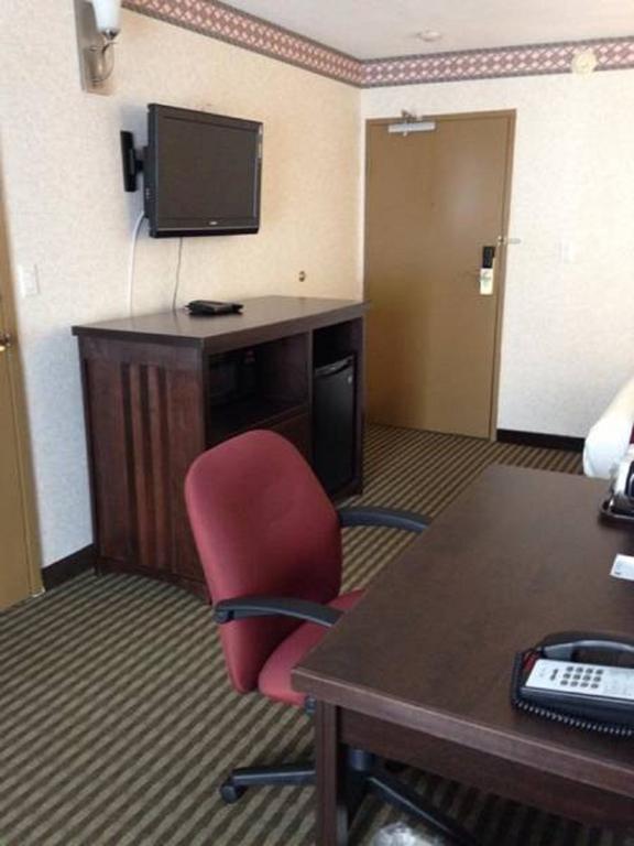 Ramada By Wyndham Abbotsford Hotell Eksteriør bilde